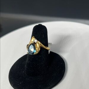 Tourmaline gold tone ring